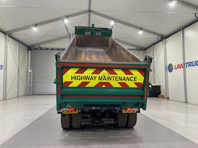 Scania P360 8×4 Rest Cab Steel Tipper Manual