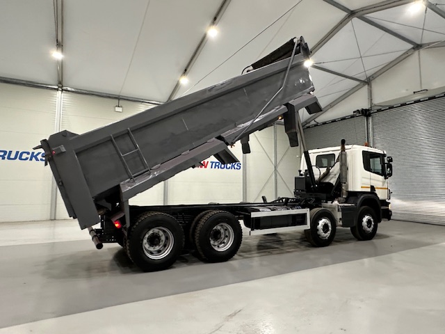 Scania P370 8×4 Day Cab Tipper Manual