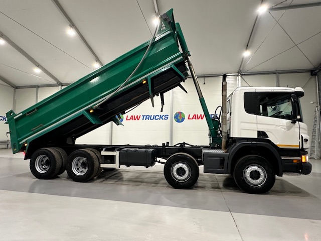 Scania P360 8×4 Rest Cab Steel Tipper Manual