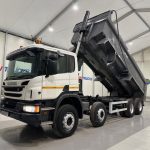 Scania P370 8×4 Day Cab Tipper Manual - thumbnail