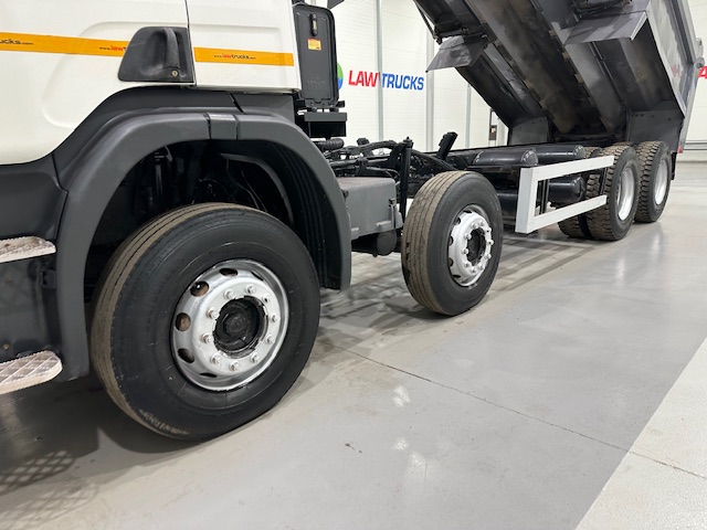 Scania P370 8×4 Day Cab Tipper Manual