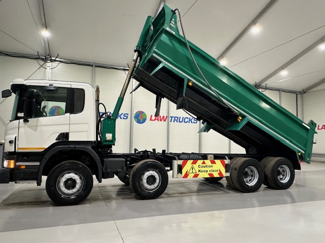 Scania P360 8×4 Rest Cab Steel Tipper Manual