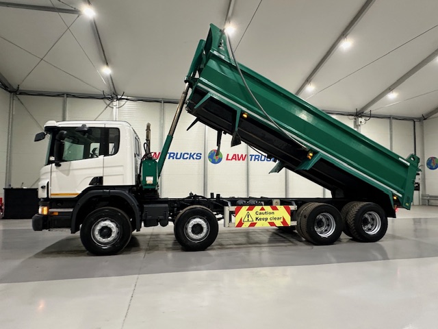 Scania P360 8×4 Rest Cab Steel Tipper Manual