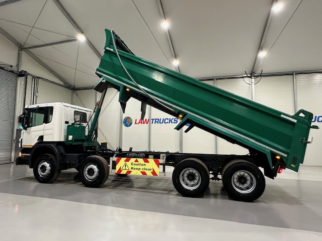 Scania P360 8×4 Rest Cab Steel Tipper Manual