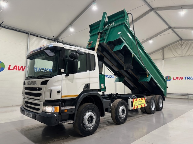 Scania P360 8×4 Rest Cab Steel Tipper Manual