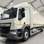 DAF LF 250 Sleeper Cab Curtainsider - thumbnail