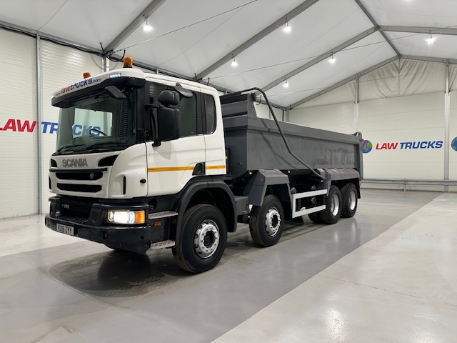 Scania P370 8×4 Day Cab Tipper Manual