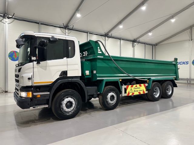Scania P360 8×4 Rest Cab Steel Tipper Manual