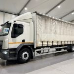 DAF LF 250 Sleeper Cab Curtainsider - thumbnail