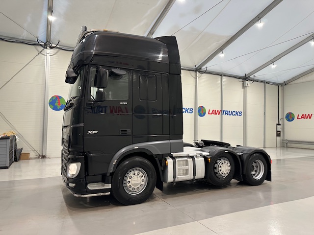 DAF XF 530 6×2 Midlift Tractor Unit