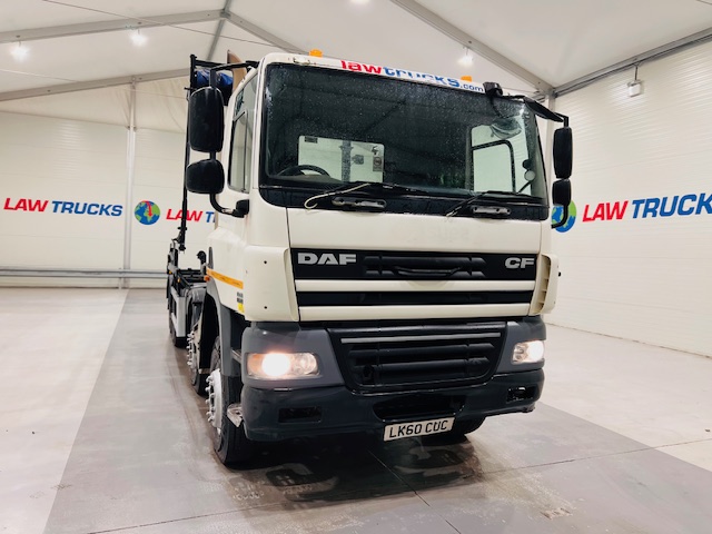 DAF CF85 410 8×4 Day Cab Hookloader Manual