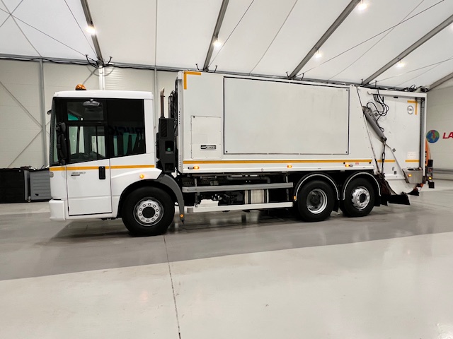 Mercedes Econic 2630 6×2 Refuse Bin Lorry