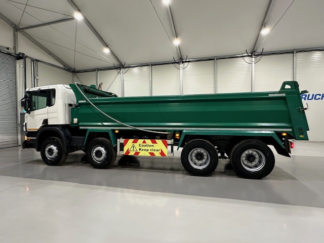 Scania P360 8×4 Rest Cab Steel Tipper Manual