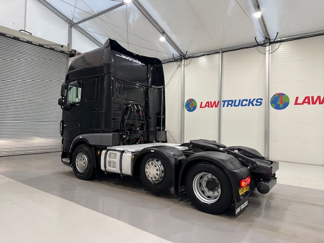 DAF XF 530 6×2 Midlift Tractor Unit