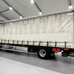 DAF LF 250 Sleeper Cab Curtainsider - thumbnail