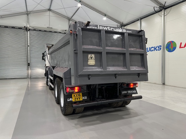 Scania P370 8×4 Day Cab Tipper Manual
