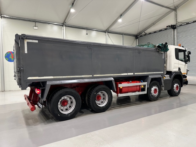 Scania P370 8×4 Day Cab Tipper