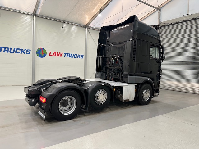 DAF XF 530 6×2 Midlift Tractor Unit