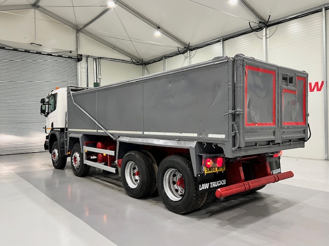 Scania P370 8×4 Day Cab Tipper