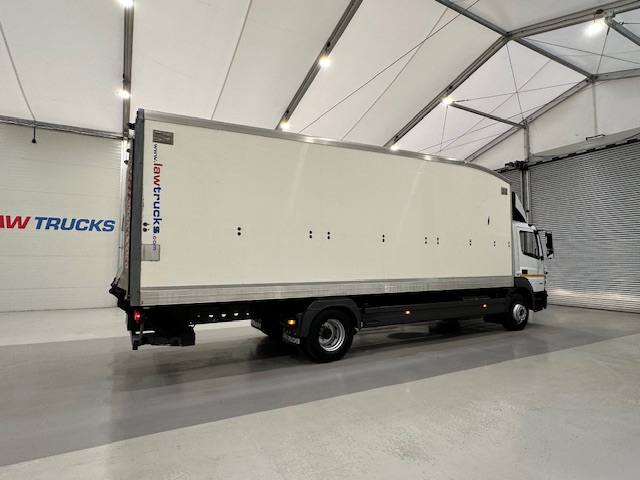 Mercedes Atego 1524 Day Cab Box Van