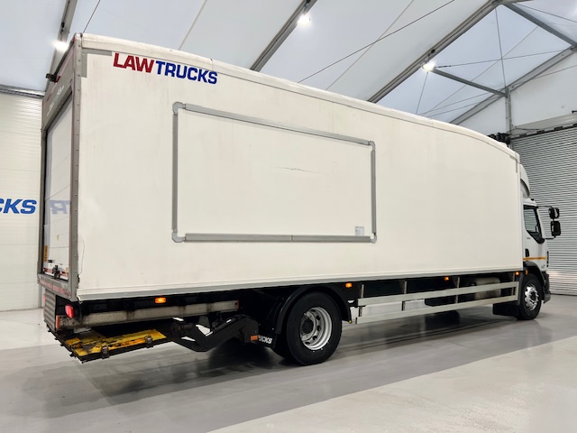 DAF LF 220 Day Cab Fridge Box