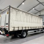 DAF LF 250 Sleeper Cab Curtainsider - thumbnail