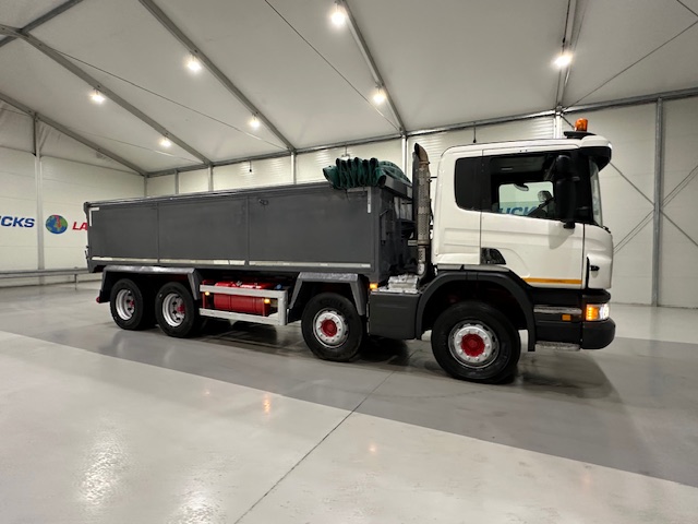 Scania P370 8×4 Day Cab Tipper
