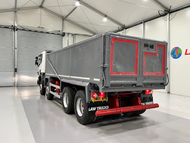 Scania P370 8×4 Day Cab Tipper