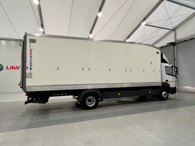 Mercedes Atego 1524 Day Cab Box Van
