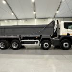 Scania P370 8×4 Day Cab Tipper Manual - thumbnail