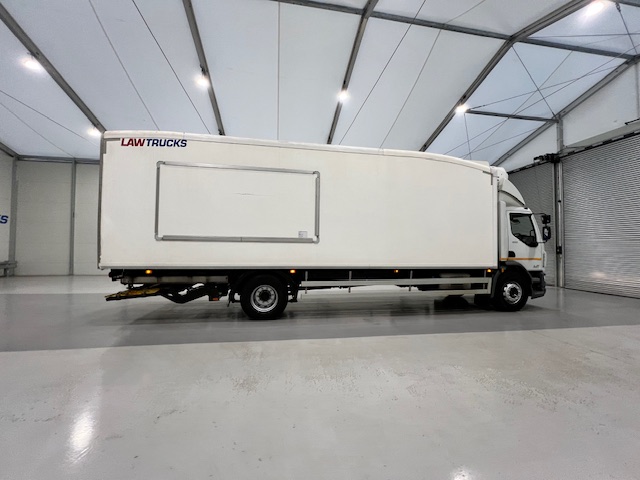 DAF LF 220 Day Cab Fridge Box