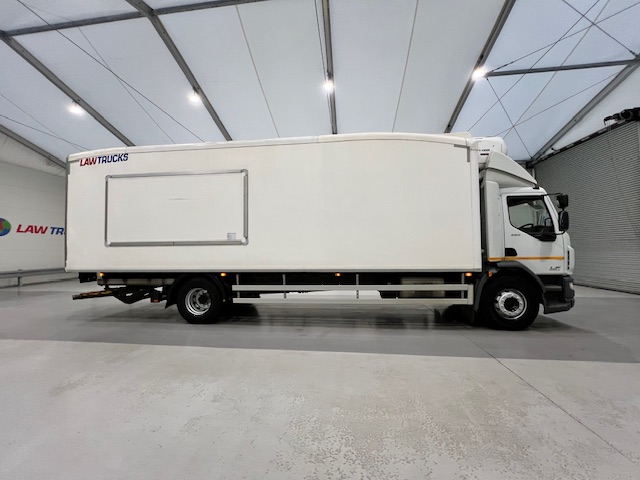 DAF LF 220 Day Cab Fridge Box