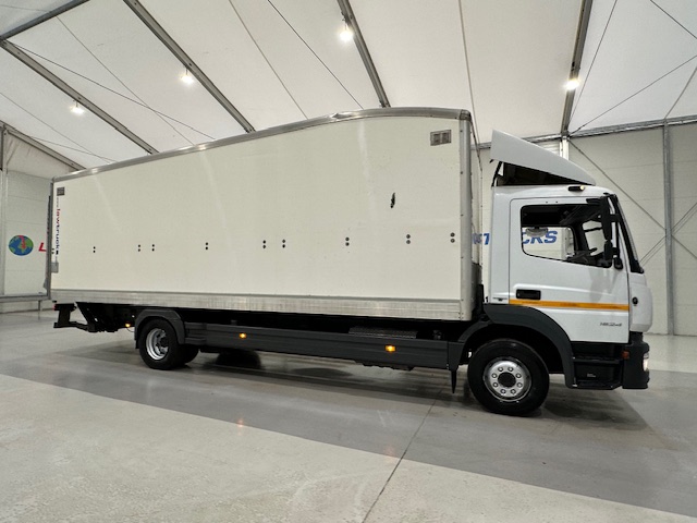 Mercedes Atego 1524 Day Cab Box Van