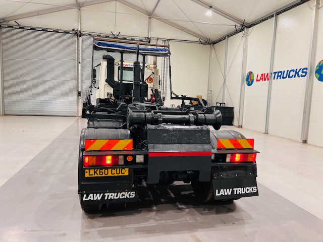 DAF CF85 410 8×4 Day Cab Hookloader Manual