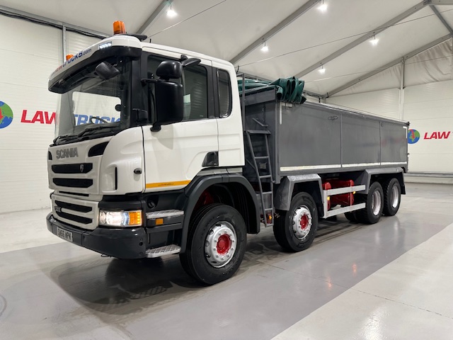 Scania P370 8×4 Day Cab Tipper