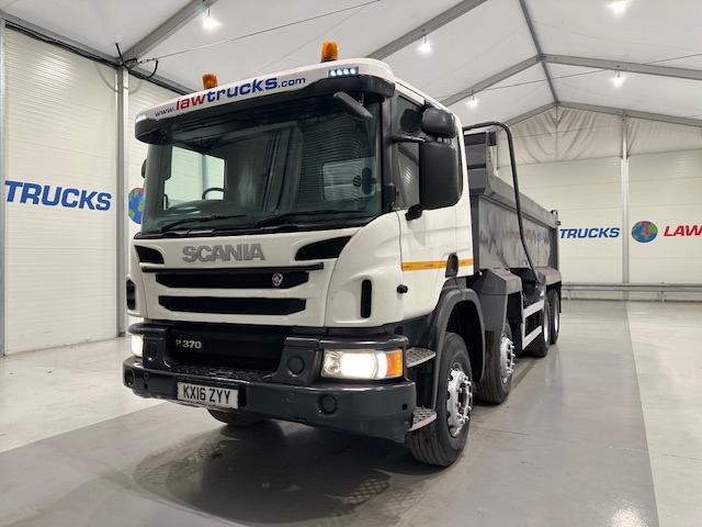 Scania P370 8×4 Day Cab Tipper Manual
