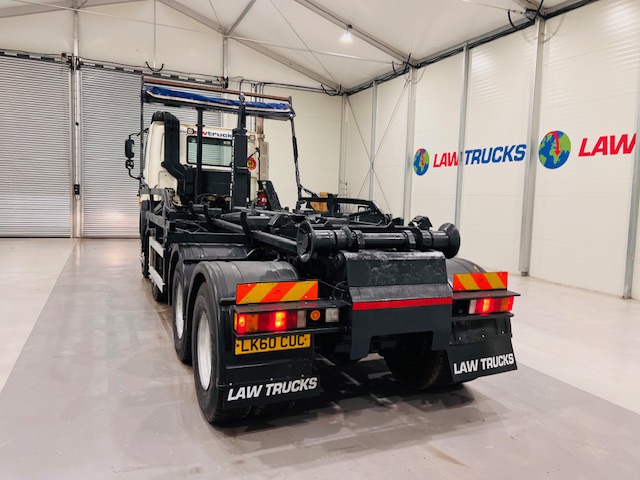 DAF CF85 410 8×4 Day Cab Hookloader Manual