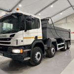 Scania P370 8×4 Day Cab Tipper Manual - thumbnail