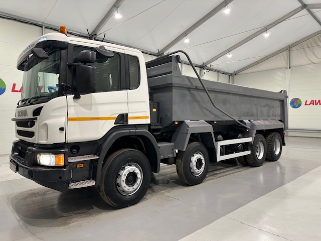 Scania P370 8×4 Day Cab Tipper Manual