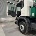 Scania P360 8×4 Rest Cab Steel Tipper Manual - thumbnail