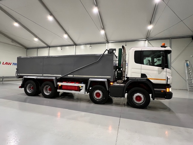 Scania P370 8×4 Day Cab Tipper