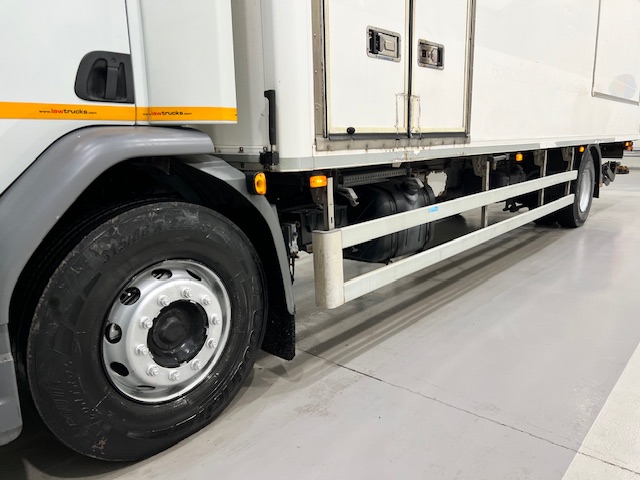 DAF LF 220 Day Cab Fridge Box