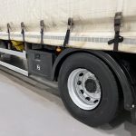 DAF LF 250 Sleeper Cab Curtainsider - thumbnail