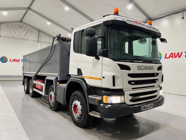 Scania P370 8×4 Day Cab Tipper