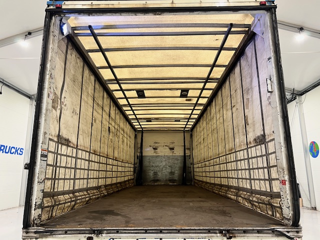 DAF LF 250 Sleeper Cab Curtainsider