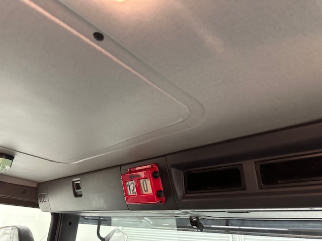 Scania P370 8×4 Day Cab Tipper Manual