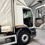DAF LF 250 Sleeper Cab Curtainsider - thumbnail