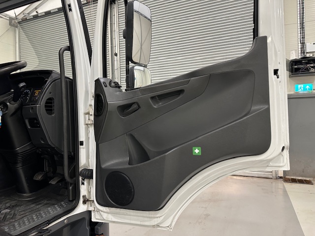 Mercedes Atego 1524 Day Cab Box Van