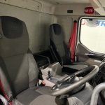 DAF LF 250 Sleeper Cab Curtainsider - thumbnail