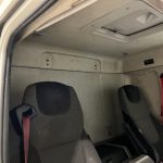 DAF LF 250 Sleeper Cab Curtainsider - thumbnail
